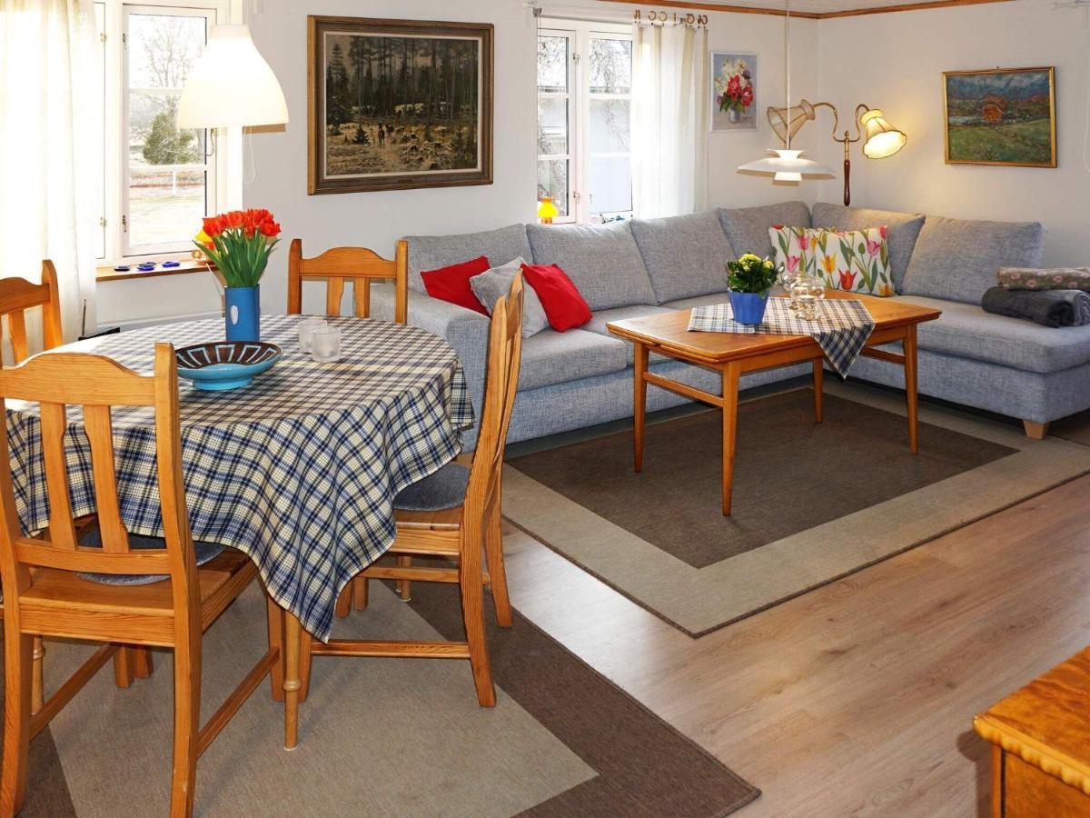 6 Person Holiday Home In Alsterbro Kättilstorp Exterior foto